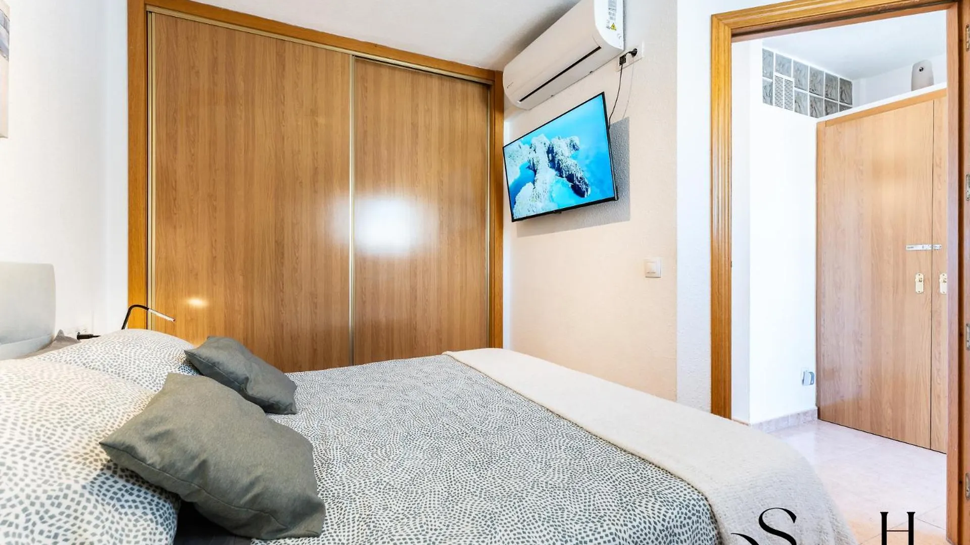 Central 2 Bed I Pool I Sea View Benalmadena Spain