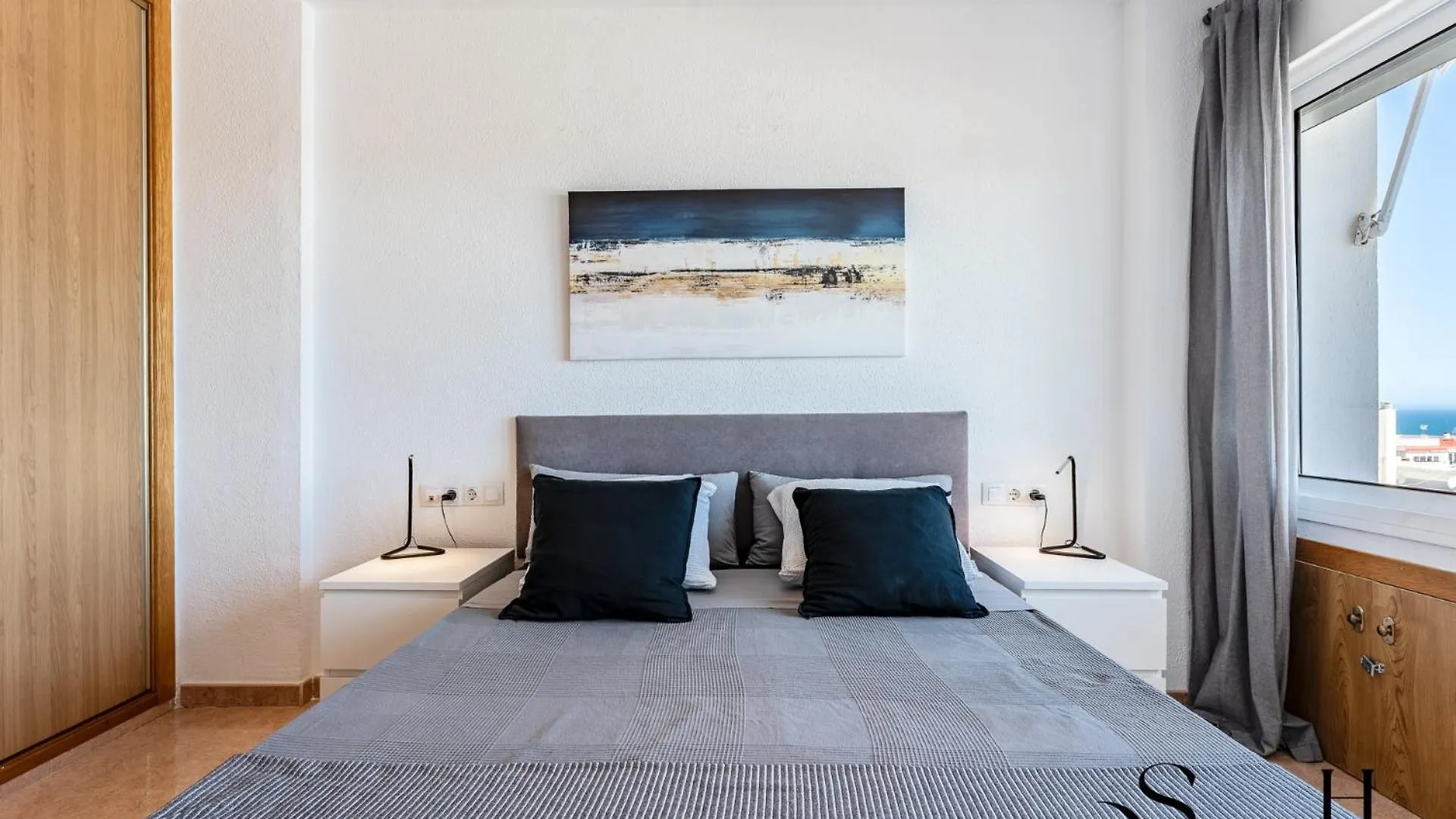 Central 2 Bed I Pool I Sea View Benalmadena Apartment