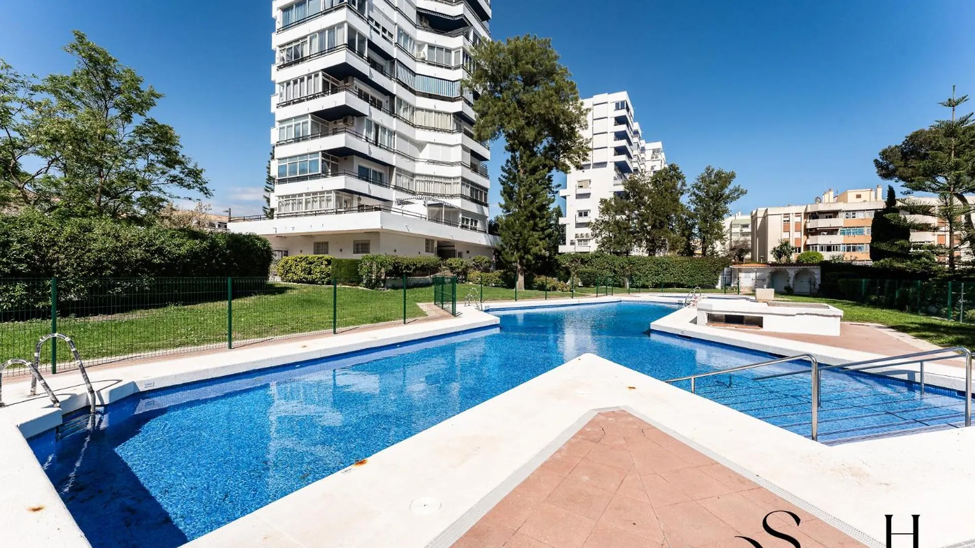 Central 2 Bed I Pool I Sea View Benalmadena 0*,