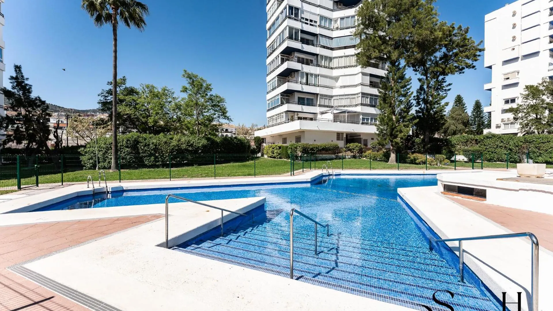 Apartment Central 2 Bed I Pool I Sea View Benalmadena